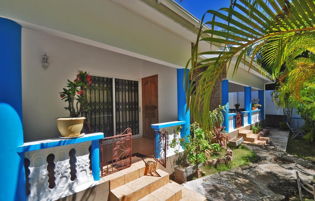 Acquario Pensión Anse Volbert Village Exterior foto